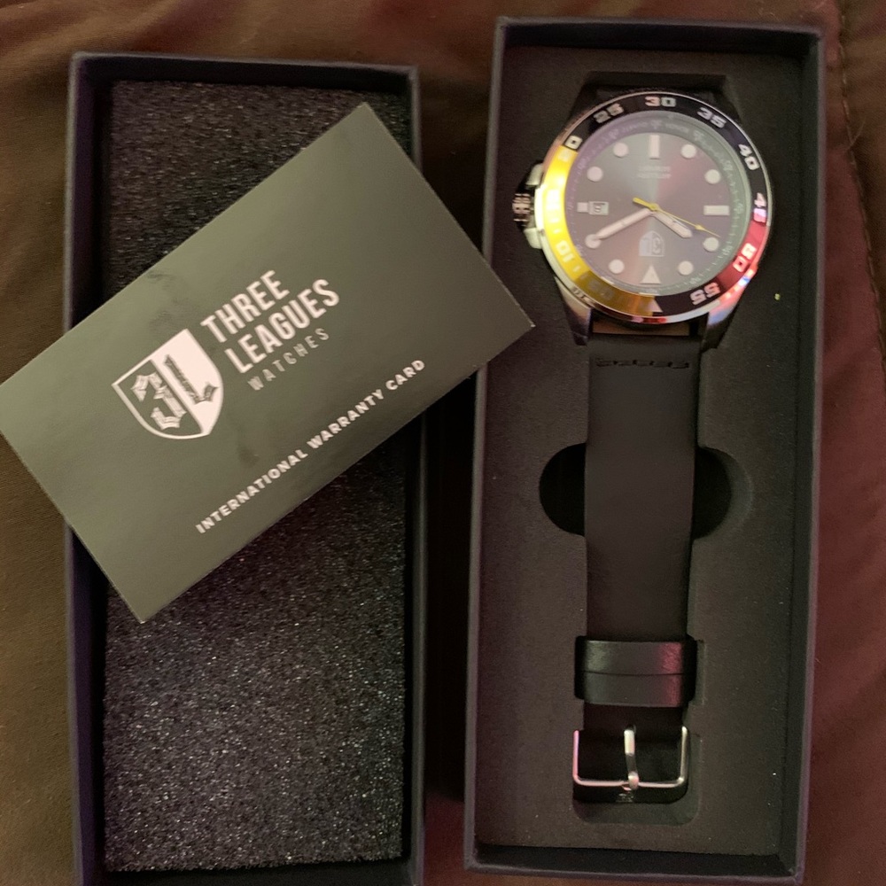 NWT Three Leagues Baden Watch black/yellow